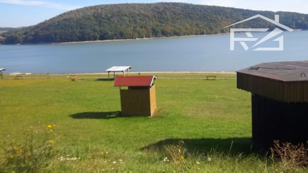 Predaj veľká rekreačná chata-Domaša, Valkov