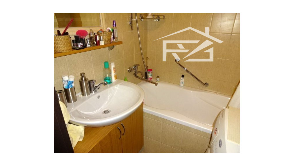 Predaj 2-izbový úsporný byt - centrum mesta ML