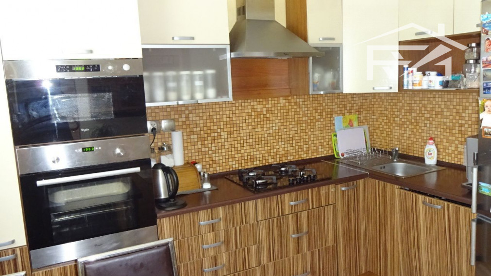 Predaj pekný 3-izbový zrekonštruovaný byt ML