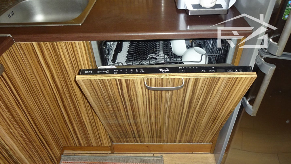 Predaj pekný 3-izbový zrekonštruovaný byt ML