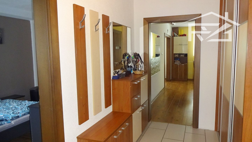 Predaj pekný 3-izbový zrekonštruovaný byt ML