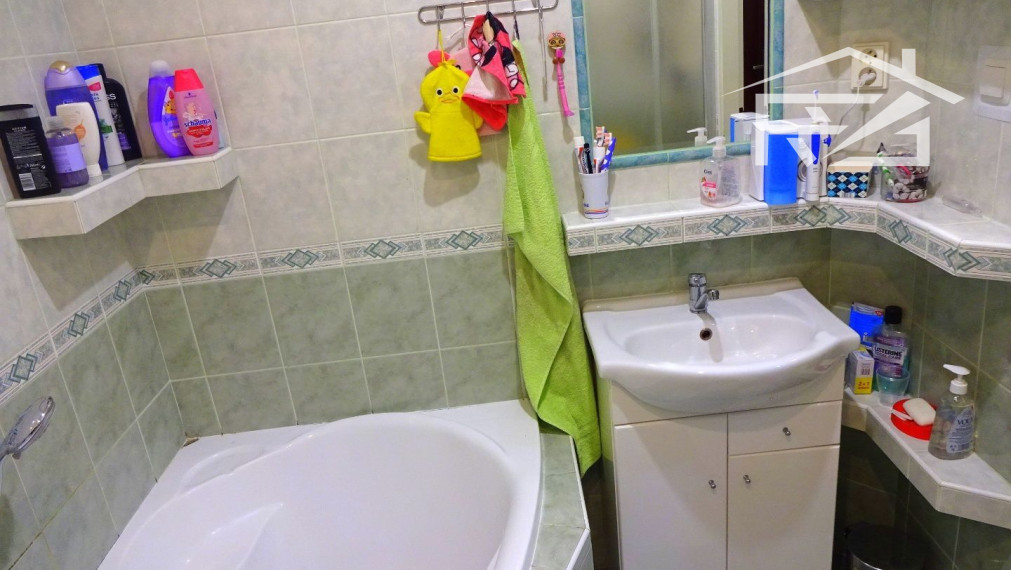 Predaj 3-izbový byt s balkónom - Giraltovce