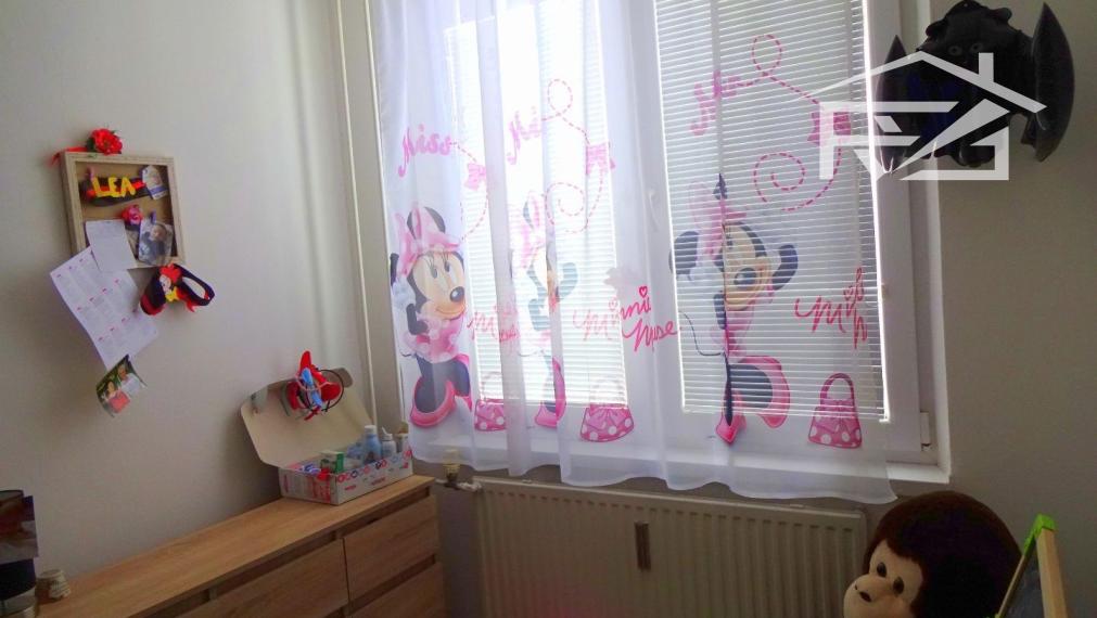 Predaj 3-izbový byt s balkónom - Giraltovce