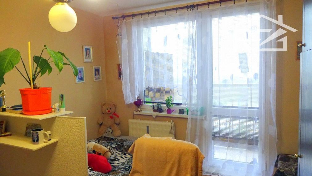 Predaj 2-izbový byt + balkón v meste Humenné