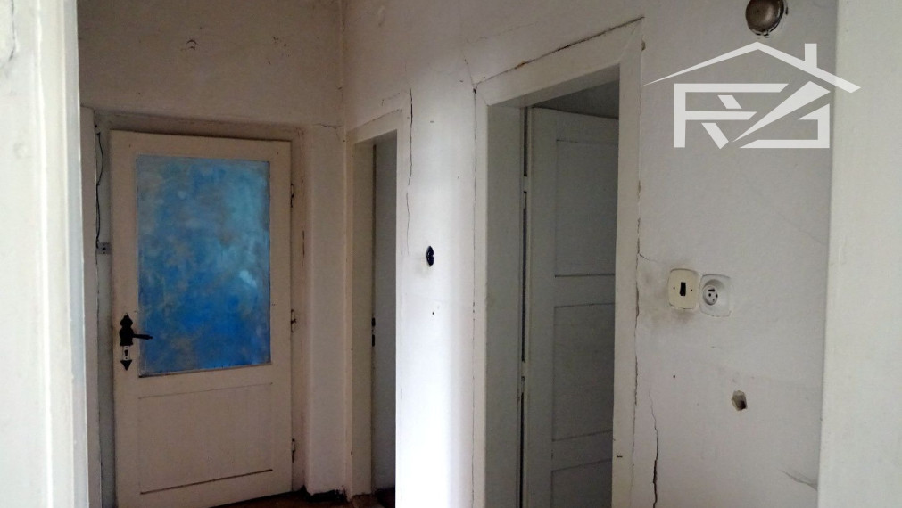 Predaj obytné priestory - obec Okrúhle