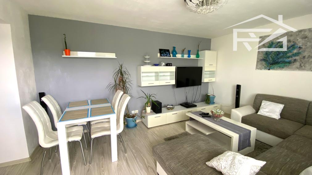 Predaj priestranný 4-izbový byt + balkón ML