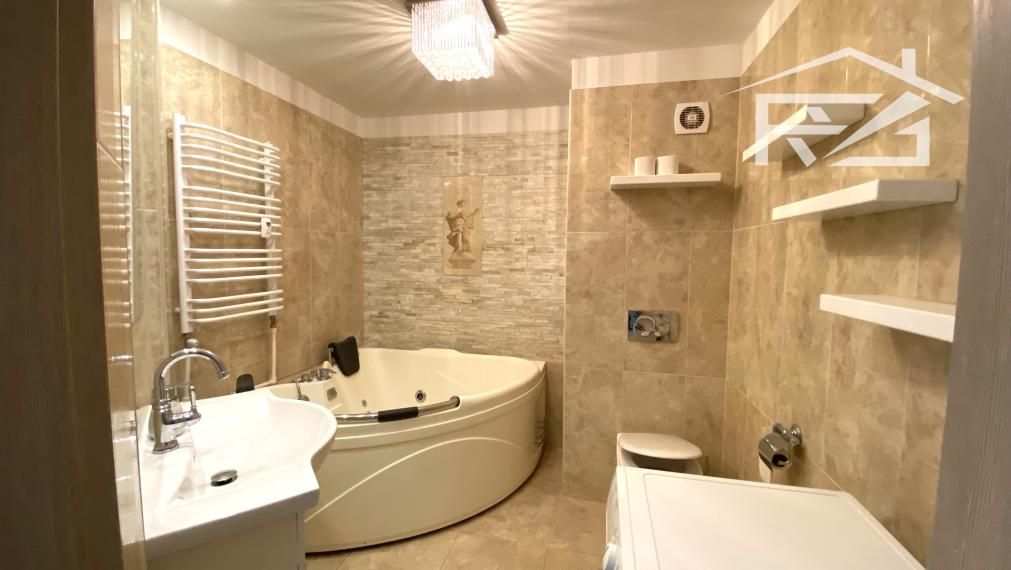 Predaj priestranný 4-izbový byt + balkón ML