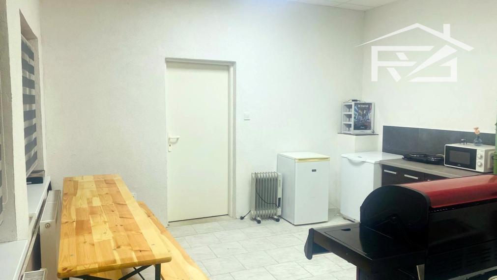 Predaj polyfunkčnej budovy v centre obce Čabalovce