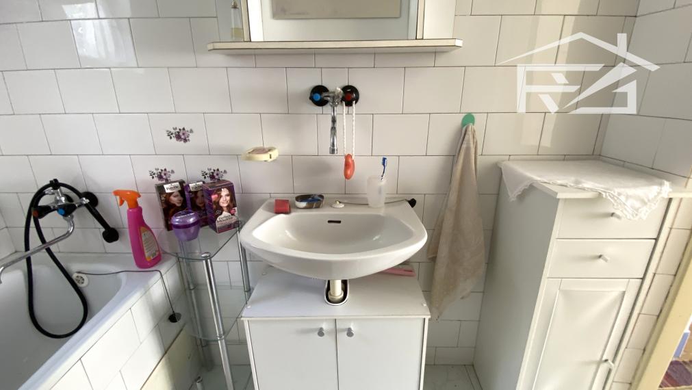 Predaj menší rodinný dom Habura