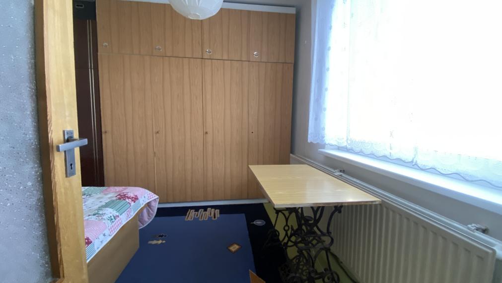 Predaj 4-izbový byt + veľký balkón M-laborce