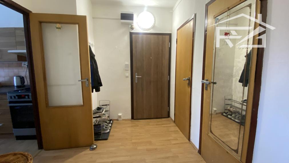 Predaj 4-izbový byt + veľký balkón M-laborce