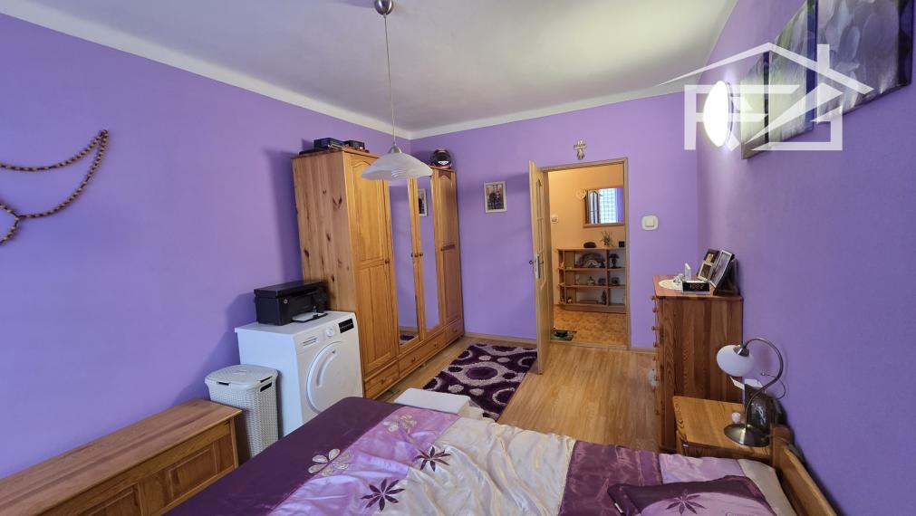 Predaj 3,5-izbový byt + balkón - centrum Medzilaborce