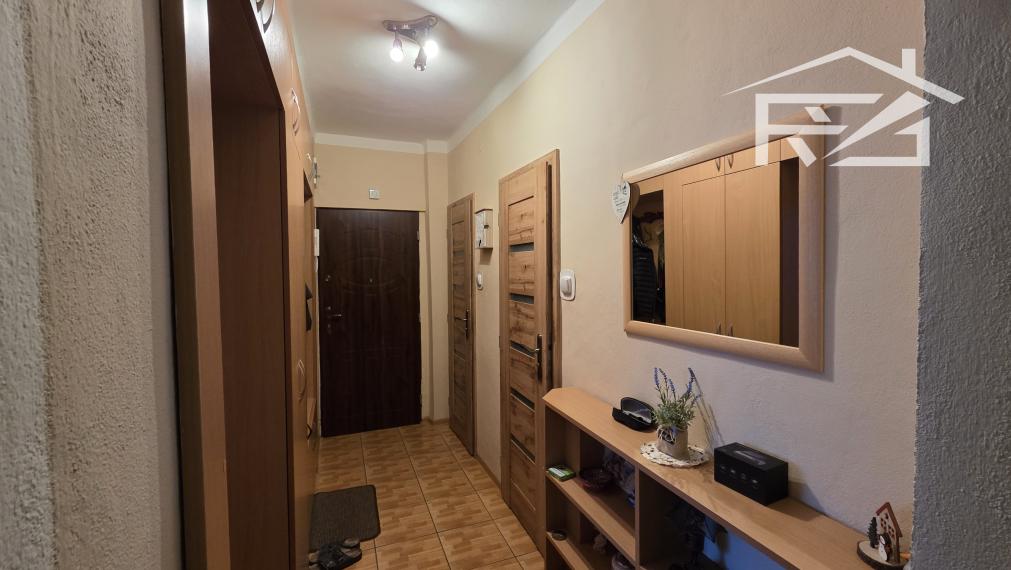 Predaj 3,5-izbový byt + balkón - centrum Medzilaborce