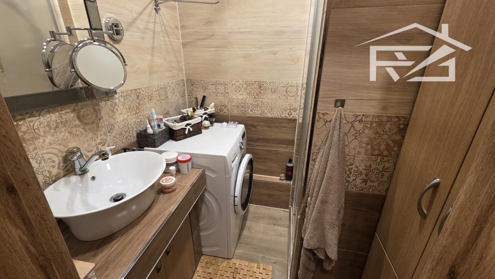 Predaj 3,5-izbový byt + balkón - centrum Medzilaborce