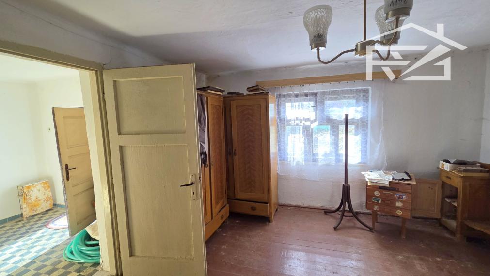 Predaj - chalupa na konci obce Ňagov