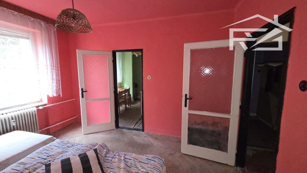 Predaj 2-izbový byt - centrum Medzilaborce