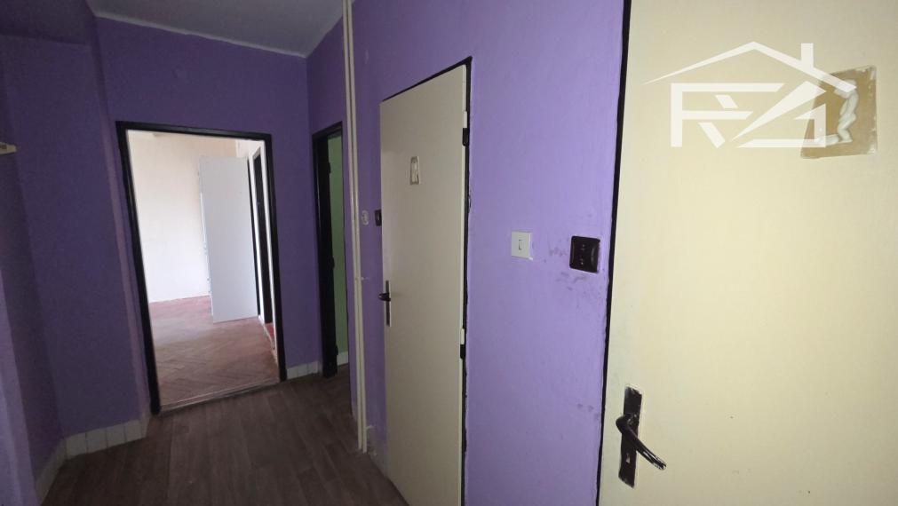 Predaj 2-izbový byt - centrum Medzilaborce