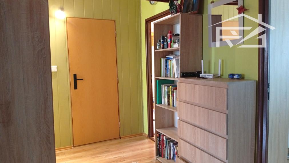 Predaj 3-izbový byt s loggiou, možná dohoda