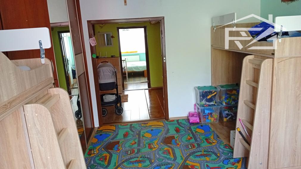 Predaj 3-izbový byt s loggiou, možná dohoda