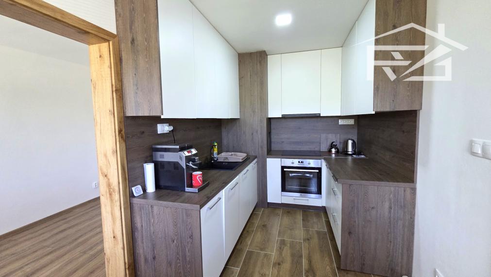 Predaj novo zrekonštruovaný 4-izbový byt + loggia ML