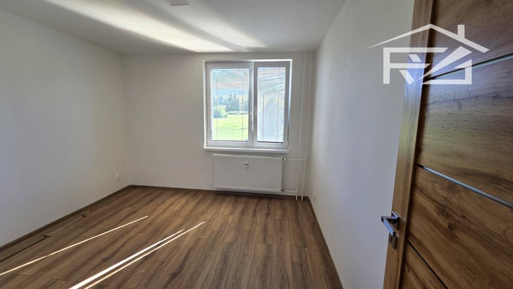 Predaj novo zrekonštruovaný 4-izbový byt + loggia ML