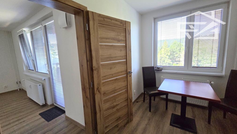 Predaj novo zrekonštruovaný 4-izbový byt + loggia ML