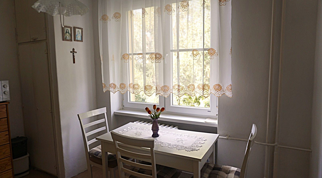 Predaj 2,5-izbový byt + balkón - centrum HE