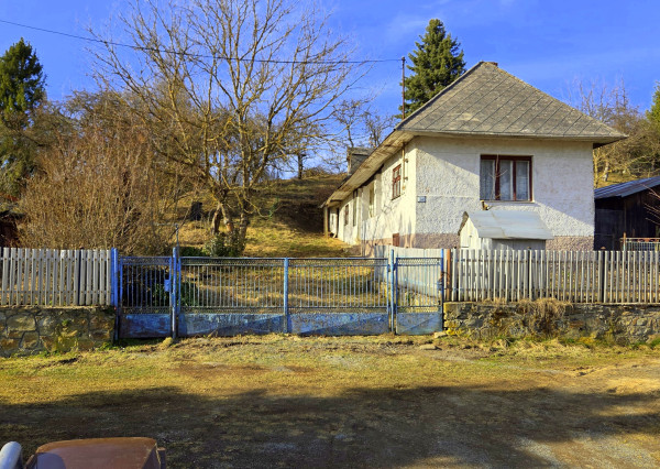 Predaj - chalupa na konci obce Ňagov