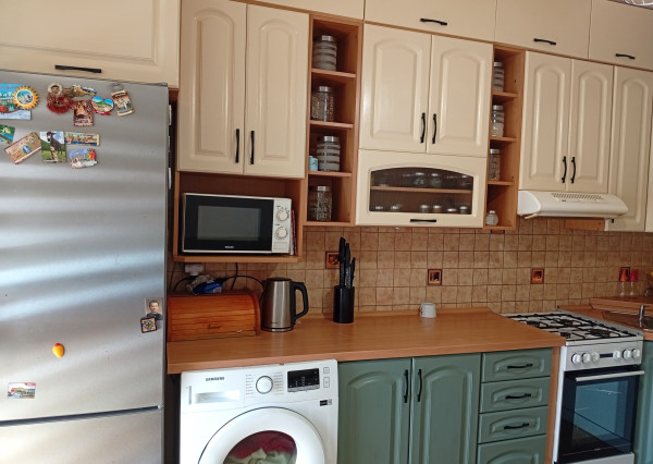 Predaj 3-izbový byt s loggiou, možná dohoda