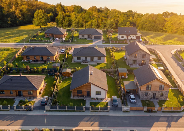 Stavebný pozemok (2 148 m²) doslova na hranici Humenného