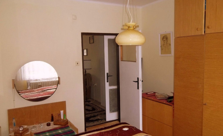 Predaj 2-izbový byt+balkón - centrum - fotografia 1