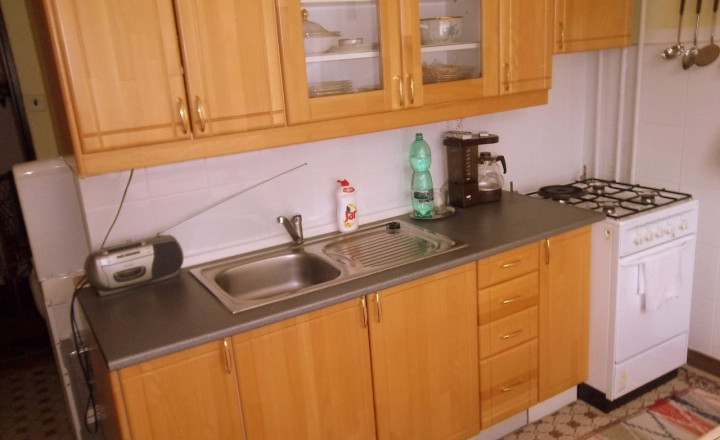 Predaj 2-izbový byt+balkón - centrum - fotografia 3