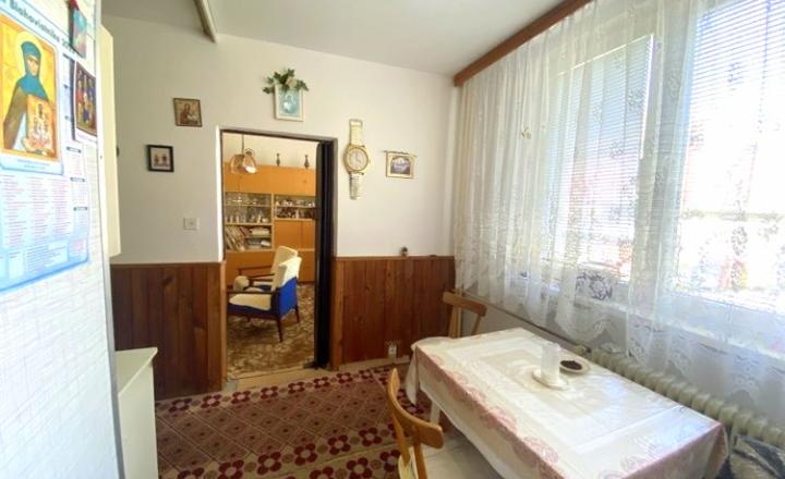 Predaj 3-izbový byt s balkónom Medzilaborce-tichá lokalita - fotografia 9