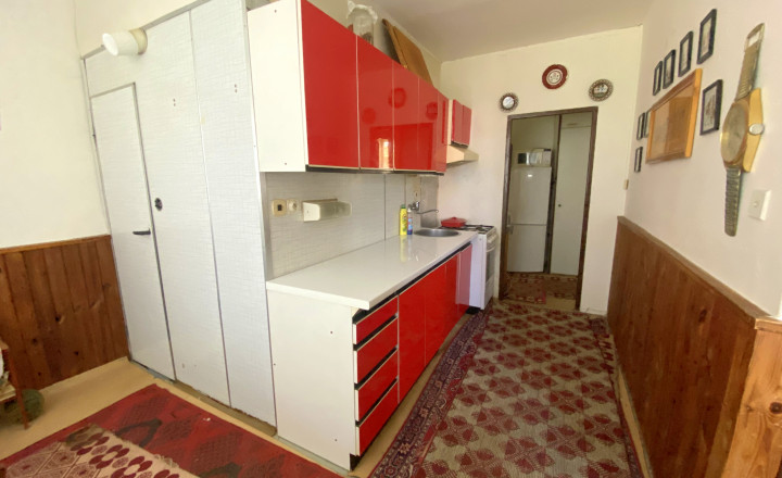 Predaj 3-izbový byt s balkónom Medzilaborce-tichá lokalita - fotografia 1