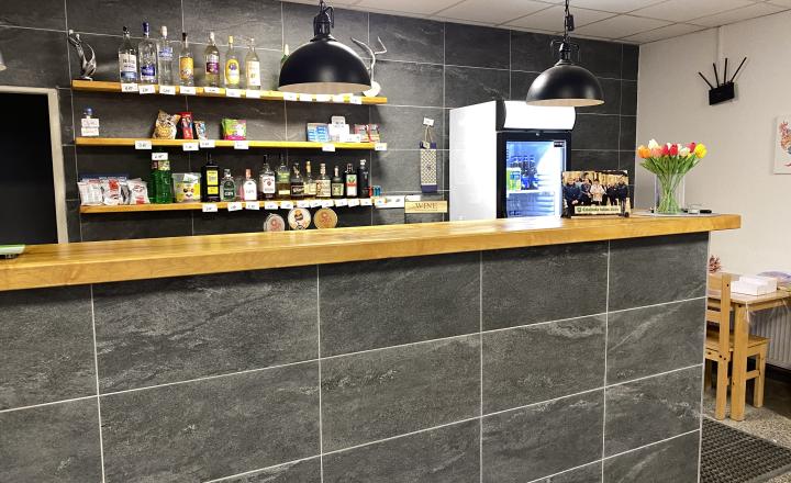 Predaj/Prenájom polyfunkčnej budovy v centre obce Čabalovce - fotografia 3