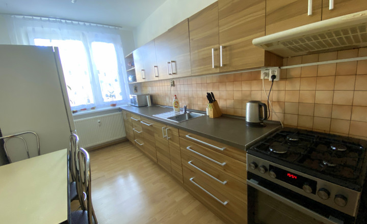Predaj 4-izbový byt + veľký balkón M-laborce - fotografia 3