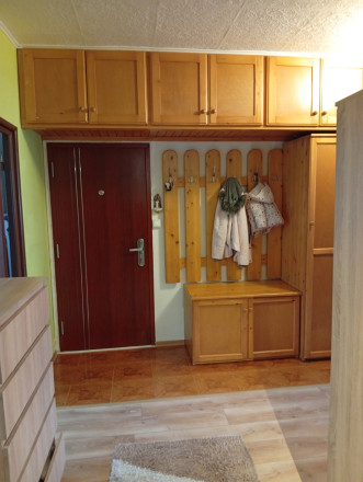 Predaj 3-izbový byt s loggiou, možná dohoda - fotografia 3