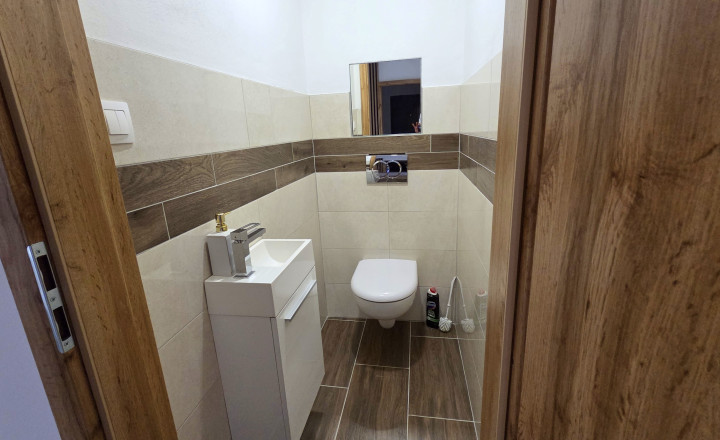 Predaj novo zrekonštruovaný 4-izbový byt + loggia ML - fotografia 10